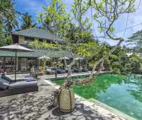 Villa Bukit Naga, Pool Deck